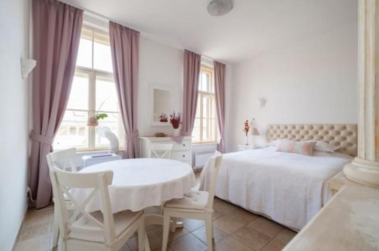 Classical Studio Appartement Boedapest Buitenkant foto